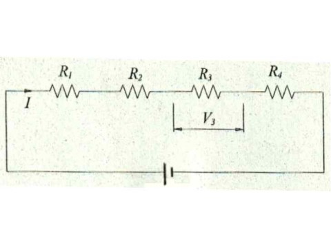 다음 그림에서 R1 =20[Ω], R2 =30[Ω], R3 =50[Ω], R4 =100[Ω]이고 전압을 200[V] 인가하였다. R3에 걸리는 전압 V3[V]는?